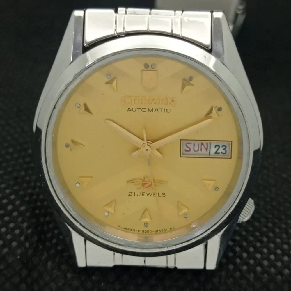 Vintage 1984 Citizen Automatic Mens Silver Watch W/daydate & Gold accents
